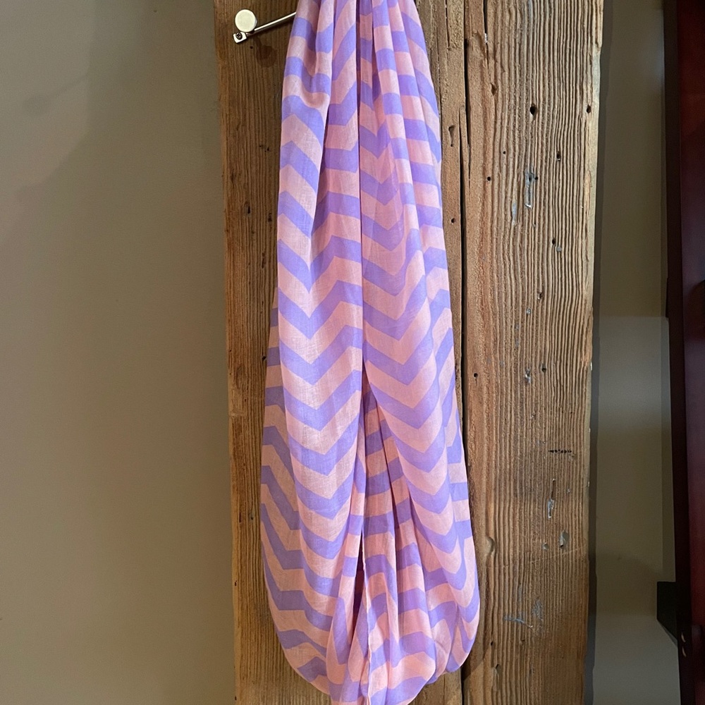 Chevron Infinity Scarf - Picture 3 of 3